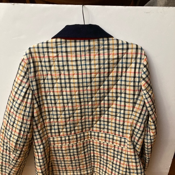 Great car coat and it is New Talbots large jacket - Picture 8 of 8